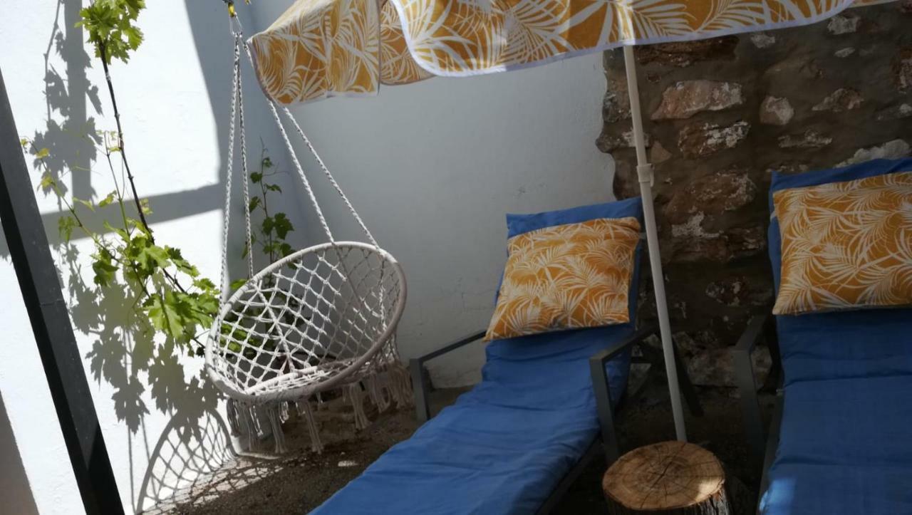 La Casita De Piedra Villa Villanueva del Rosario Luaran gambar
